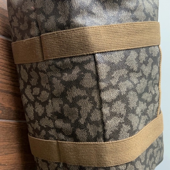 YVES SAINT LAURENT Vintage Travel set - Picture 5 of 8